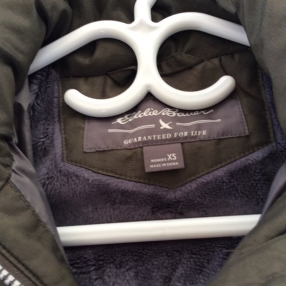 Women's Sun Valley Down Parka by Eddie Bauer Size XSM - Picture 3 of 3